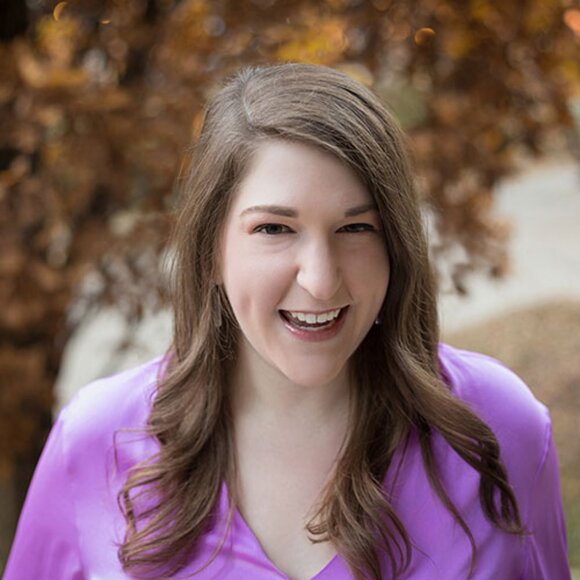 Meet your Posher, Rachel - Picture 1 of 1